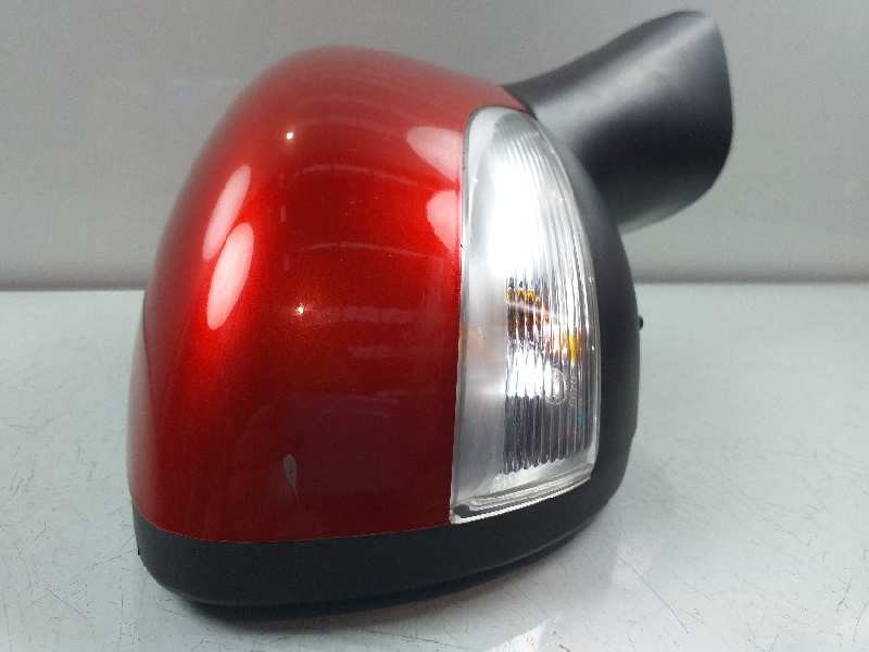 Recambio de retrovisor derecho para renault clio iv dynamique referencia OEM IAM 963016264R  