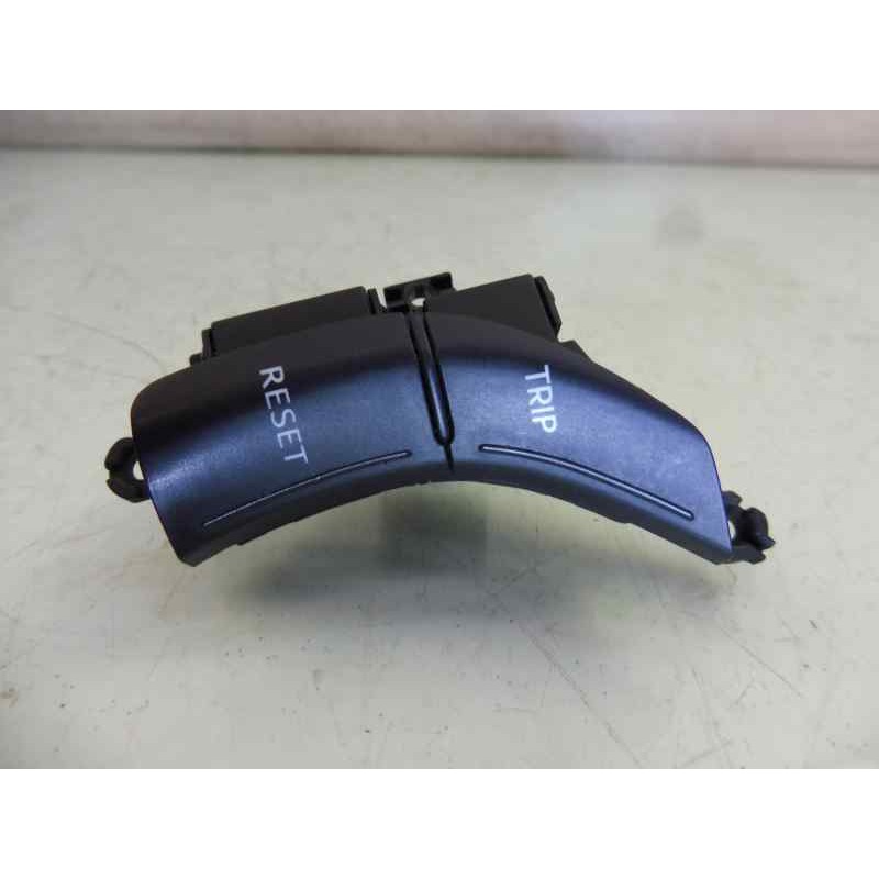 Recambio de mando volante para hyundai i30 (gd) classic referencia OEM IAM 39Y2991000  