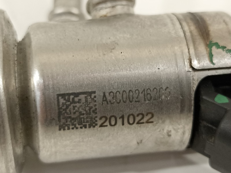 Recambio de inyector para toyota proace city referencia OEM IAM 9842811780  