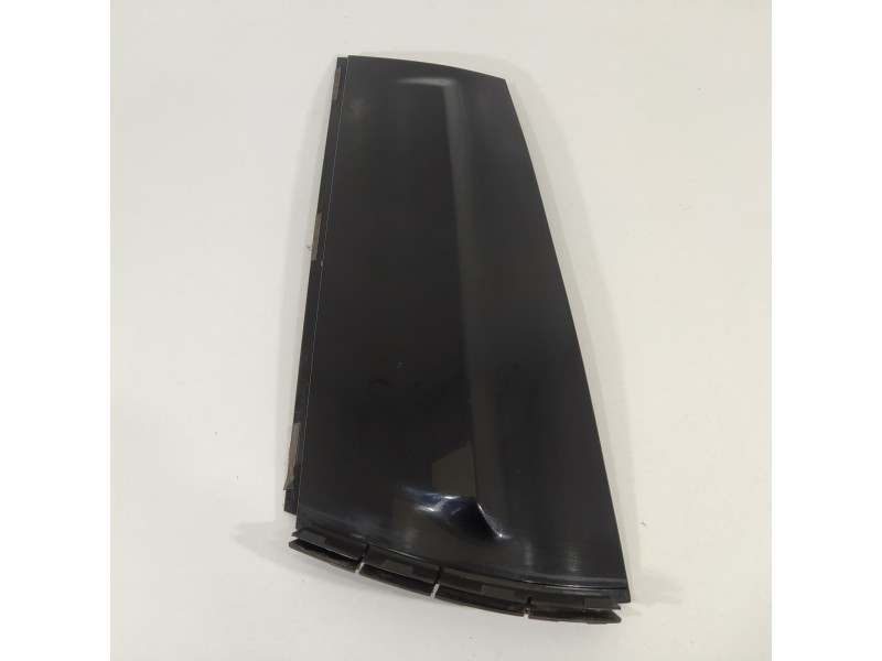 Recambio de molduras traseras para mini mini (r56) cooper referencia OEM IAM 51137146101  