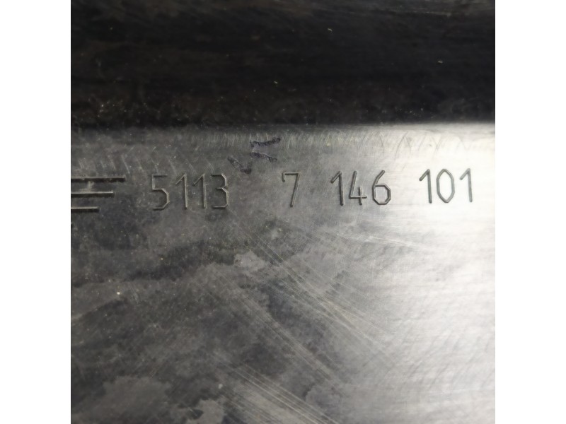 Recambio de molduras traseras para mini mini (r56) cooper referencia OEM IAM 51137146101  