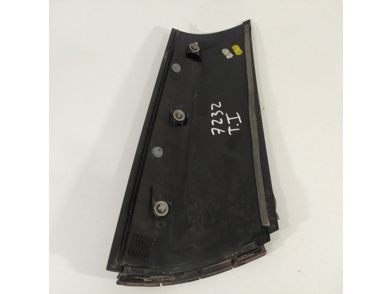 Recambio de molduras traseras para mini mini (r56) cooper referencia OEM IAM 51137146101  