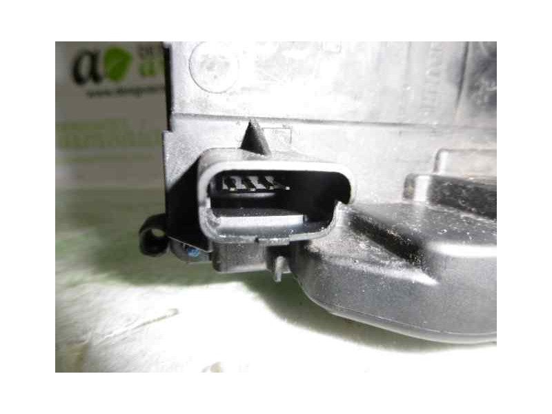 Recambio de cerradura puerta delantera derecha para renault clio grandtour dynamique referencia OEM IAM 8200300125  