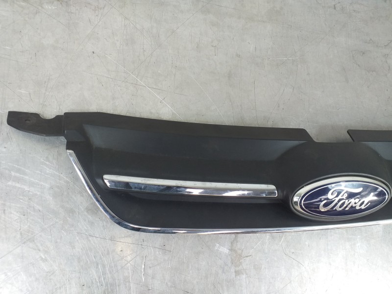 Recambio de rejilla delantera para ford c-max edition referencia OEM IAM AM51R8200C AM51R8138C 