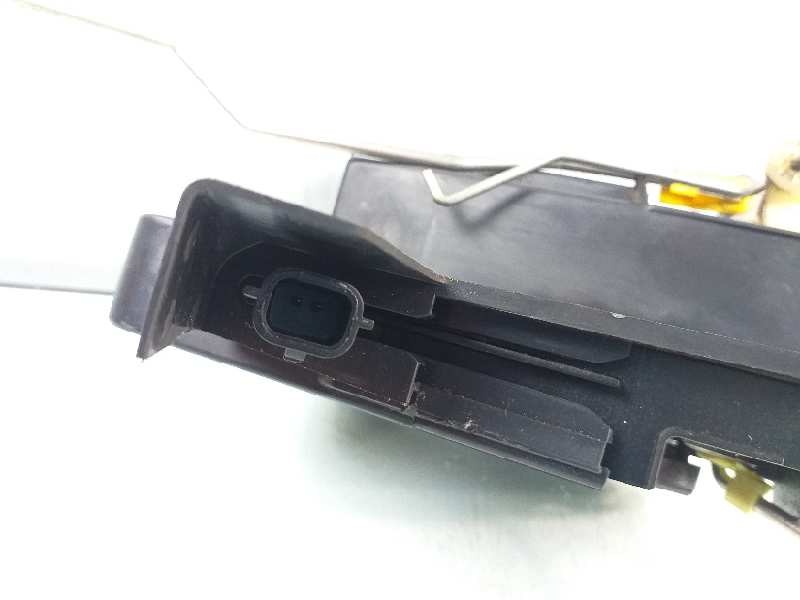 Recambio de cerradura puerta delantera izquierda para dacia sandero ambiance referencia OEM IAM 805039362RB  