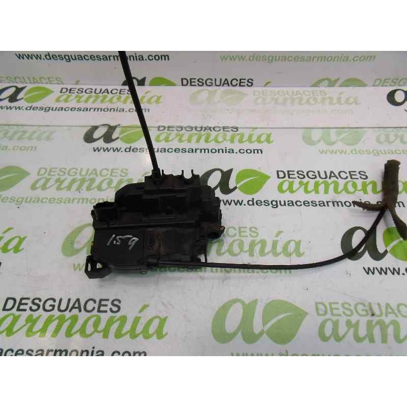 Recambio de cerradura puerta trasera izquierda para renault clio grandtour dynamique referencia OEM IAM 8200300128  