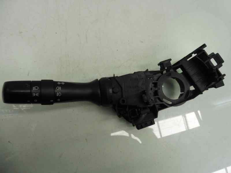 Recambio de mando luces para toyota land cruiser (j15) basis referencia OEM IAM 6025017F711 173832 