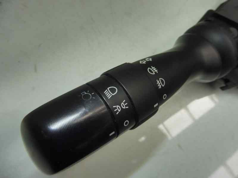 Recambio de mando luces para toyota land cruiser (j15) basis referencia OEM IAM 6025017F711 173832 