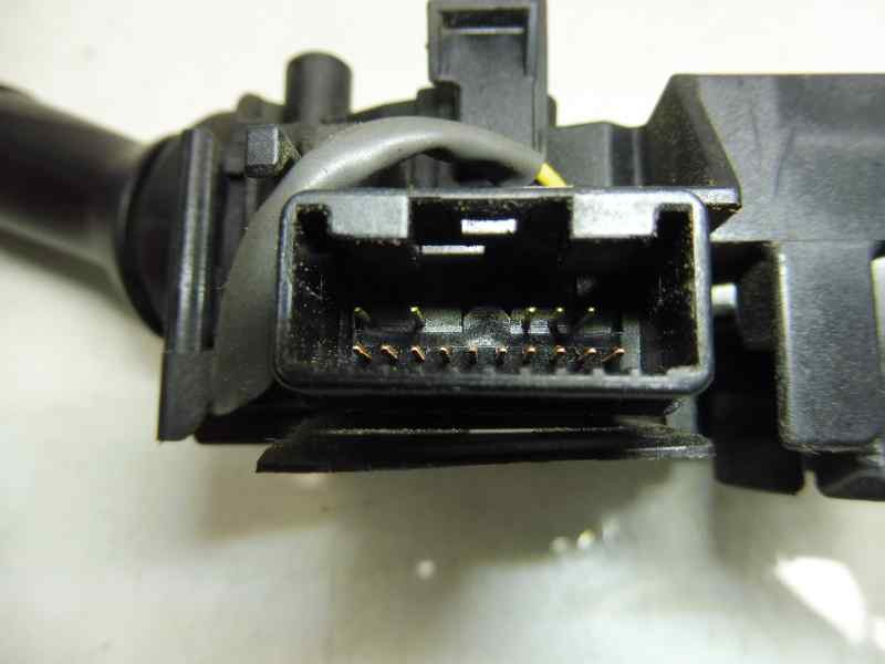 Recambio de mando luces para toyota land cruiser (j15) basis referencia OEM IAM 6025017F711 173832 