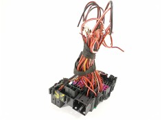 Recambio de caja reles / fusibles para audi a1 sportback (gba) 25 tfsi básico referencia OEM IAM 2Q0937615A   2