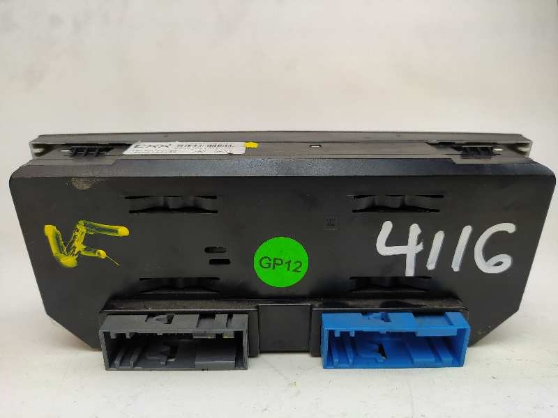 Recambio de mando climatizador para opel zafira b enjoy referencia OEM IAM 13231049  