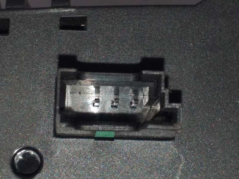 Recambio de mando luces para bmw serie 5 touring (f11) 530d xdrive referencia OEM IAM 6803963  