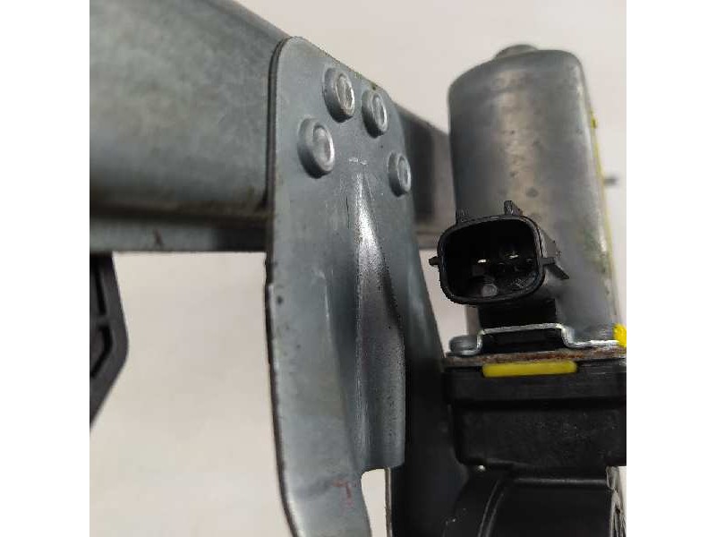 Recambio de elevalunas delantero izquierdo para dacia sandero ambiance referencia OEM IAM 807213282R  