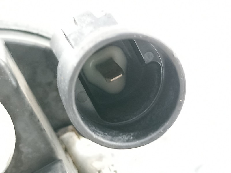 Recambio de motor arranque para opel astra j lim. 1.6 cdti dpf referencia OEM IAM 55570068  