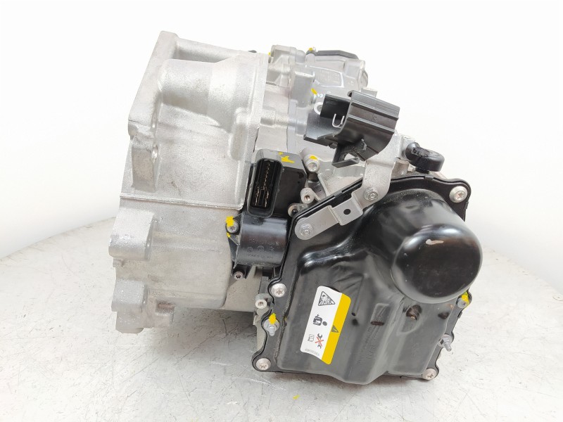 Recambio de caja cambios para volkswagen t-roc advance referencia OEM IAM URK  