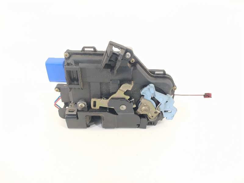 Recambio de cerradura puerta delantera derecha para seat altea (5p1) hot referencia OEM IAM 3D1837016  