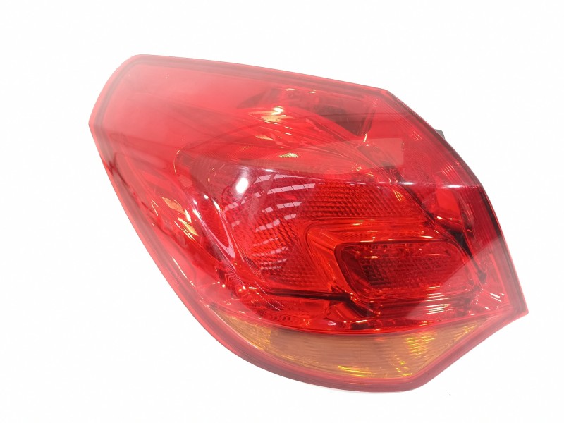 Recambio de piloto trasero izquierdo para opel astra j lim. 1.6 cdti dpf referencia OEM IAM 1222087  