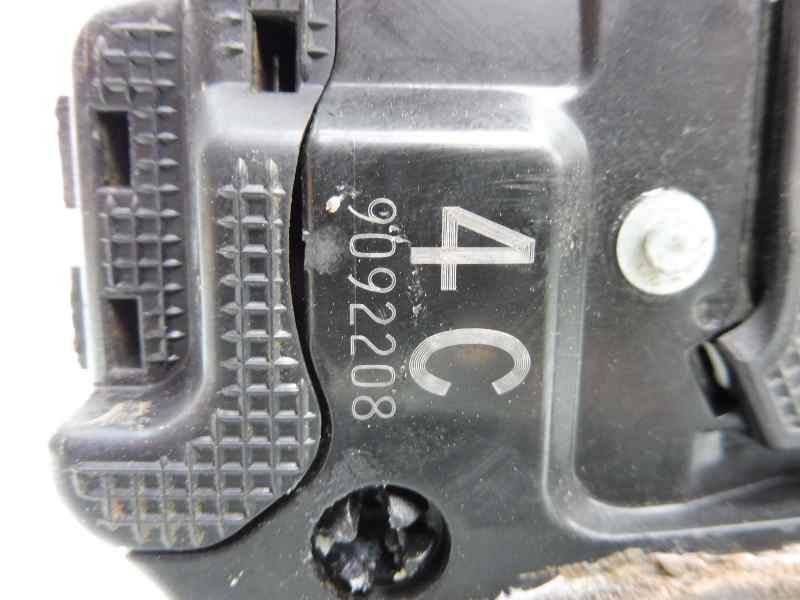 Recambio de cerradura puerta trasera derecha para toyota land cruiser (j15) basis referencia OEM IAM 9092208  