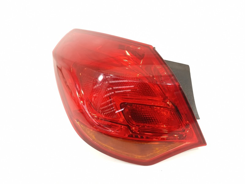 Recambio de piloto trasero izquierdo para opel astra j lim. 1.6 cdti dpf referencia OEM IAM 1222087  