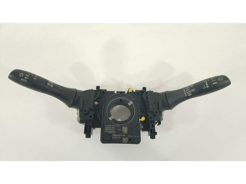 MANDO LUCES 255604EA2B 18510SN1 479454BA0A