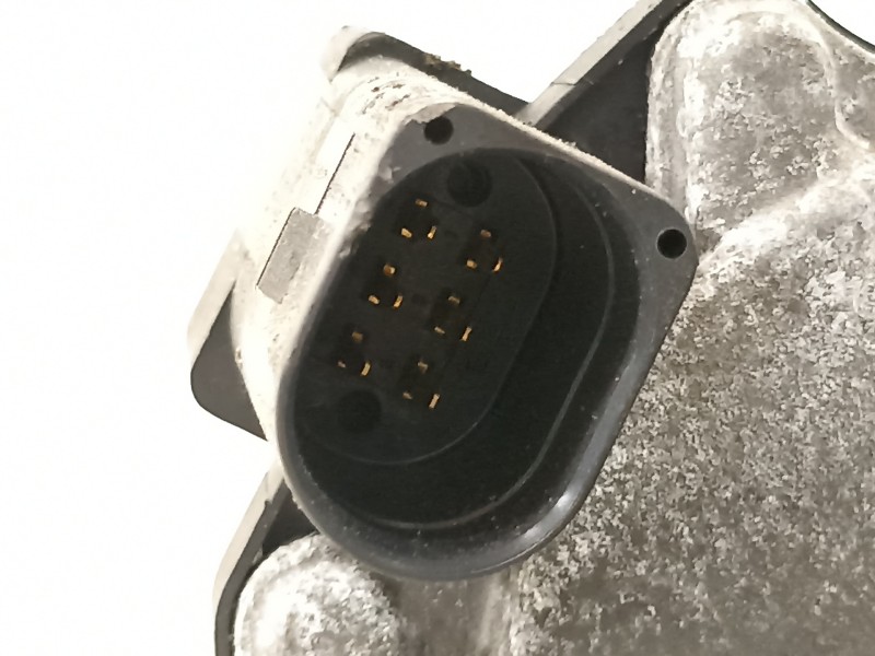 Recambio de caja mariposa para volkswagen golf v variant (1k5) highline referencia OEM IAM 03C133062C  