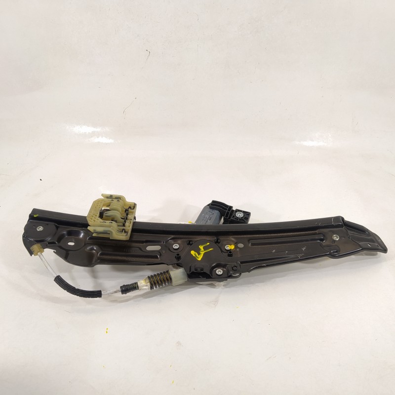 Recambio de elevalunas trasero derecho para bmw serie 5 touring (f11) 530d xdrive referencia OEM IAM 7182122 7182122 71826149