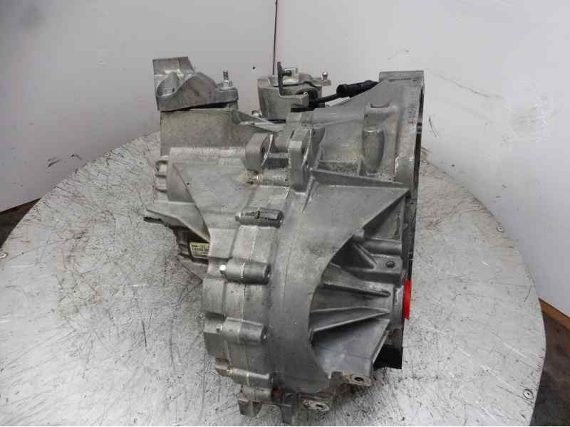 Recambio de caja cambios para ford kuga (cbv) trend referencia OEM IAM AV4R7002AA TIGC1 