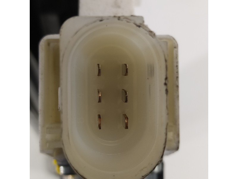 Recambio de elevalunas trasero derecho para bmw serie 5 touring (f11) 530d xdrive referencia OEM IAM 7182122 7182122 71826149