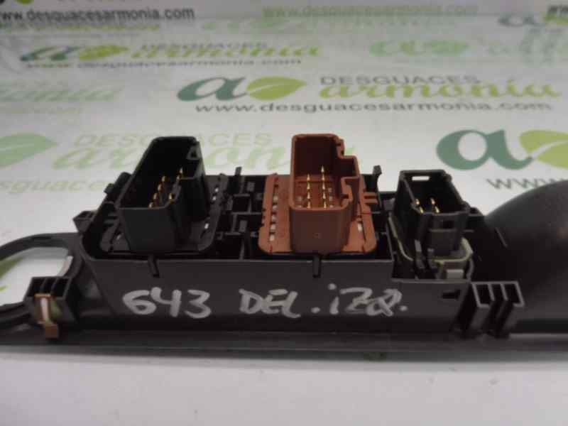 Recambio de mando elevalunas delantero izquierdo para renault espace iv (jk0) grand espace initiale referencia OEM IAM 820051935