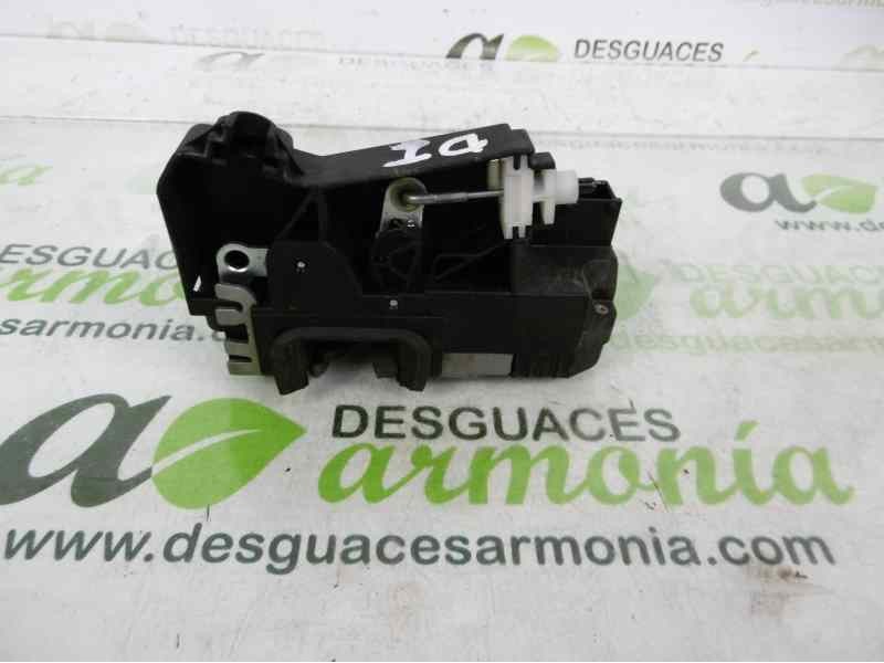Recambio de cerradura puerta delantera derecha para opel corsa c silverline referencia OEM IAM 13154792  