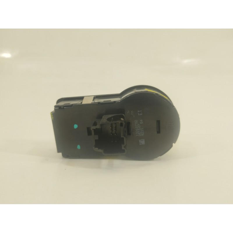 Recambio de mando luces para opel astra j lim. 1.6 cdti dpf referencia OEM IAM 13268702 251507 423154