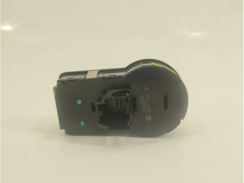 Recambio de mando luces para opel astra j lim. 1.6 cdti dpf referencia OEM IAM 13268702 251507 423154