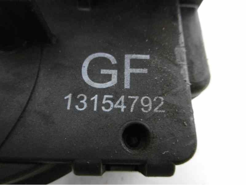 Recambio de cerradura puerta delantera derecha para opel corsa c silverline referencia OEM IAM 13154792  