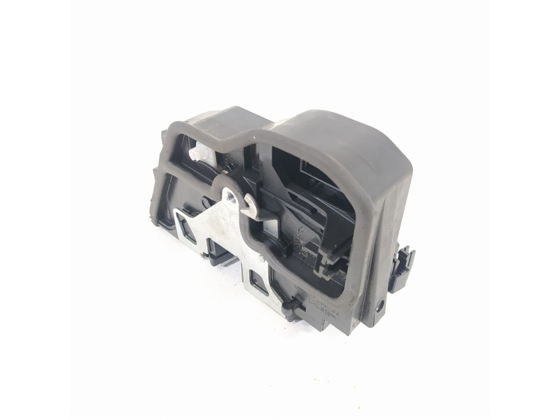 Recambio de cerradura puerta trasera izquierda para bmw serie 5 touring (f11) 530d xdrive referencia OEM IAM 51227229459 7229459