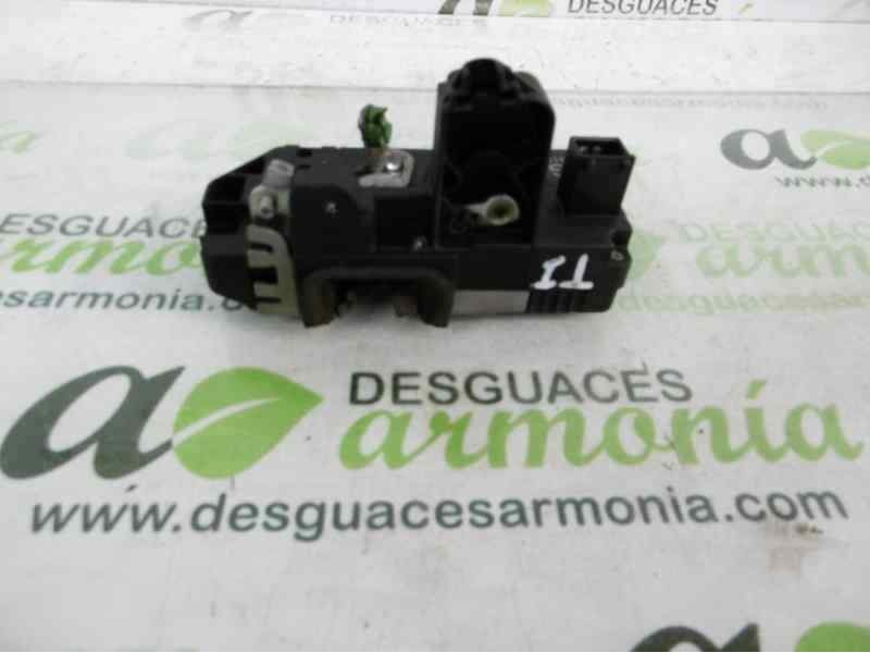 Recambio de cerradura puerta trasera derecha para opel corsa c silverline referencia OEM IAM 13154794  
