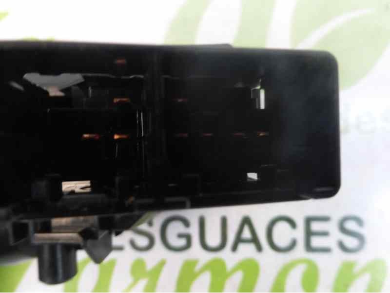 Recambio de mando limpia para toyota aygo (kgb/wnb) city referencia OEM IAM 17F003LH  