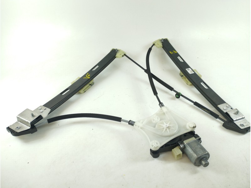 Recambio de elevalunas delantero derecho para volkswagen t-roc advance referencia OEM IAM 2GA837462F 5Q0959801A 0130822715