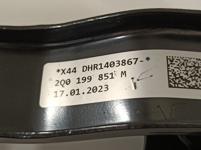 Recambio de soporte motor para audi a1 sportback (gba) 25 tfsi básico referencia OEM IAM 2Q0199851M  