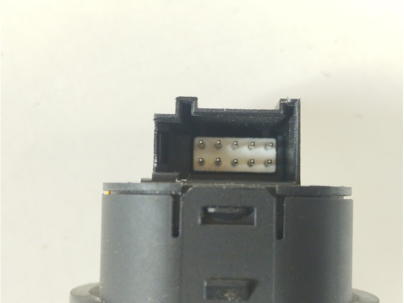 Recambio de mando retrovisor para volkswagen polo (6c1) crosspolo referencia OEM IAM 6C1959565  