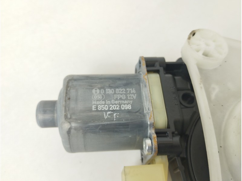 Recambio de elevalunas delantero izquierdo para volkswagen t-roc advance referencia OEM IAM 2GA837461F 5Q0959802A 0130822714