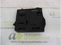 Recambio de caja reles / fusibles para renault megane iii berlina 5 p emotion referencia OEM IAM 284B17288R S180098501 