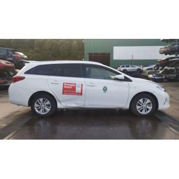 TOYOTA AURIS de desguace