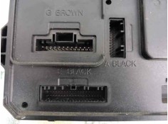 Recambio de caja reles / fusibles para renault megane iii berlina 5 p emotion referencia OEM IAM 284B17288R S180098501  2