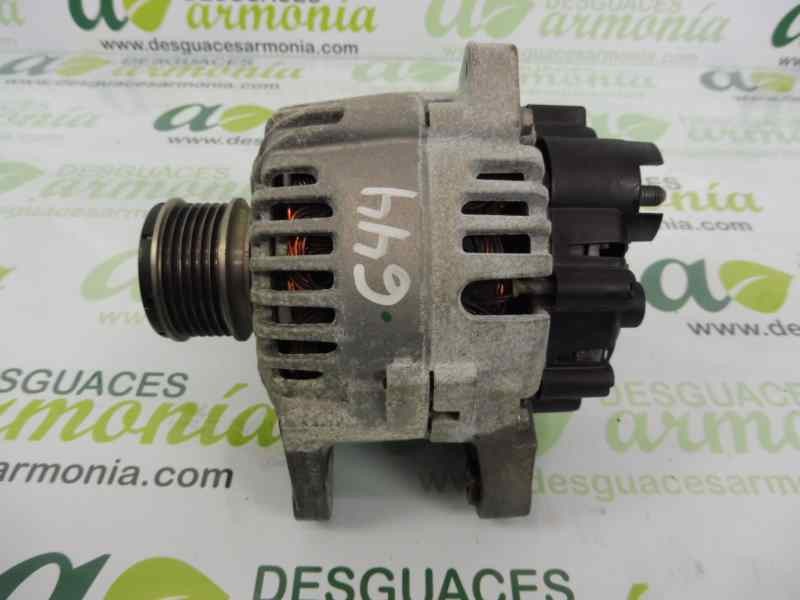 Recambio de alternador para dacia sandero ambiance music referencia OEM IAM 8200667608C  