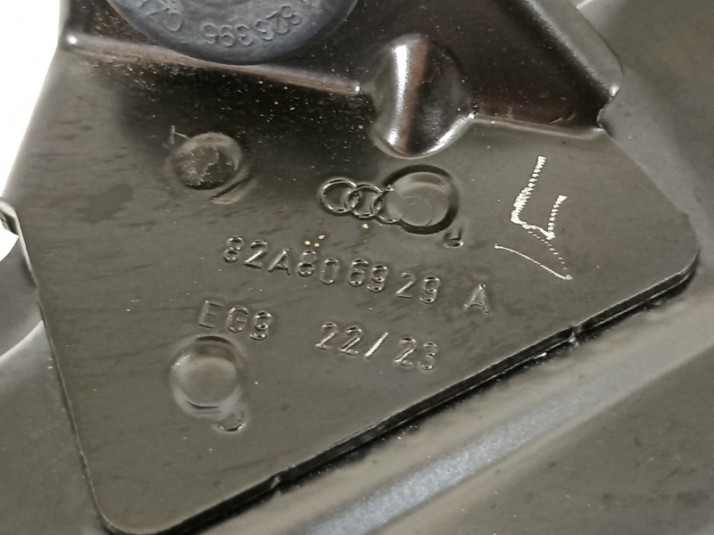 Recambio de travesaño superior para audi a1 sportback (gba) 25 tfsi básico referencia OEM IAM 82A806929A  