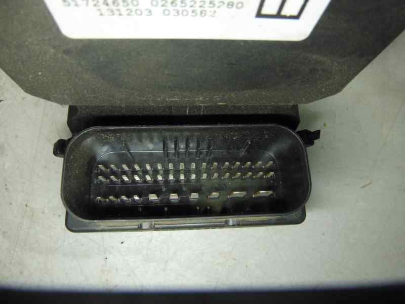 Recambio de abs para alfa romeo 156 1.9 jtd 8v distinctive referencia OEM IAM 51724650 0265225280 0265950127