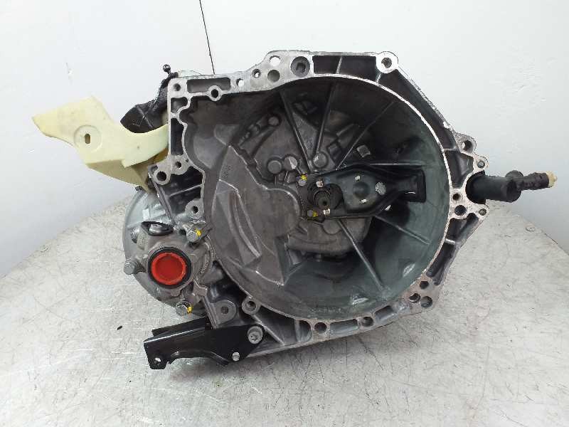 Recambio de caja cambios para peugeot 207 premium referencia OEM IAM 20DP27  
