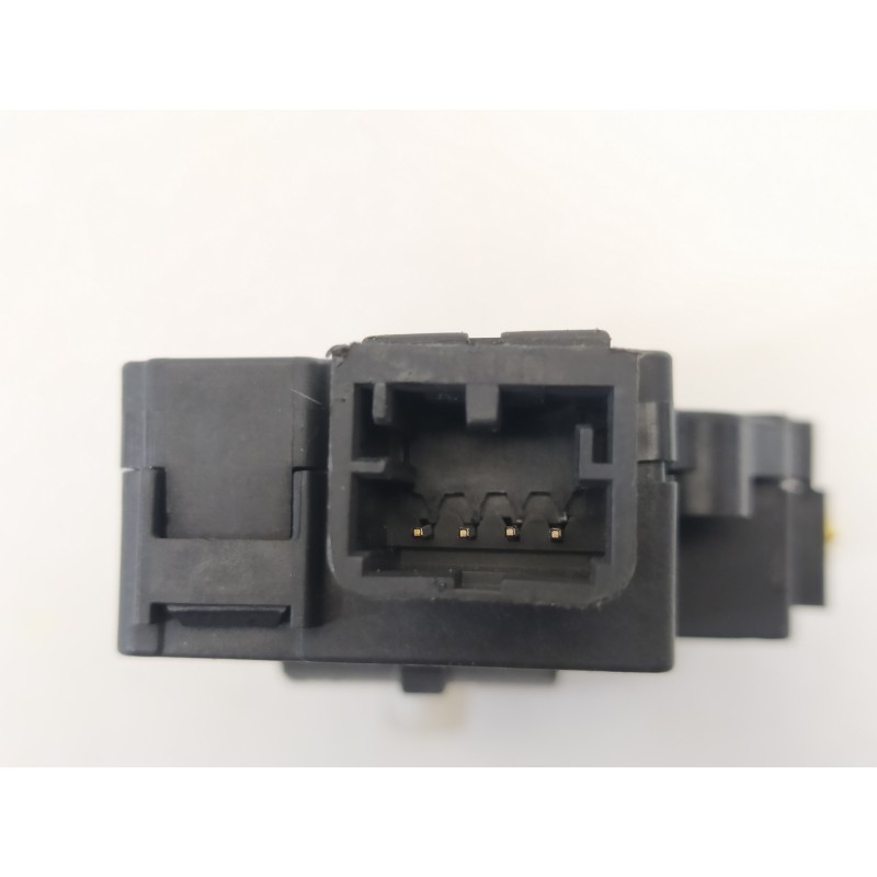 Recambio de motor apertura trampillas climatizador para bmw serie 5 touring (f11) 530d xdrive referencia OEM IAM EFB490 K9749007