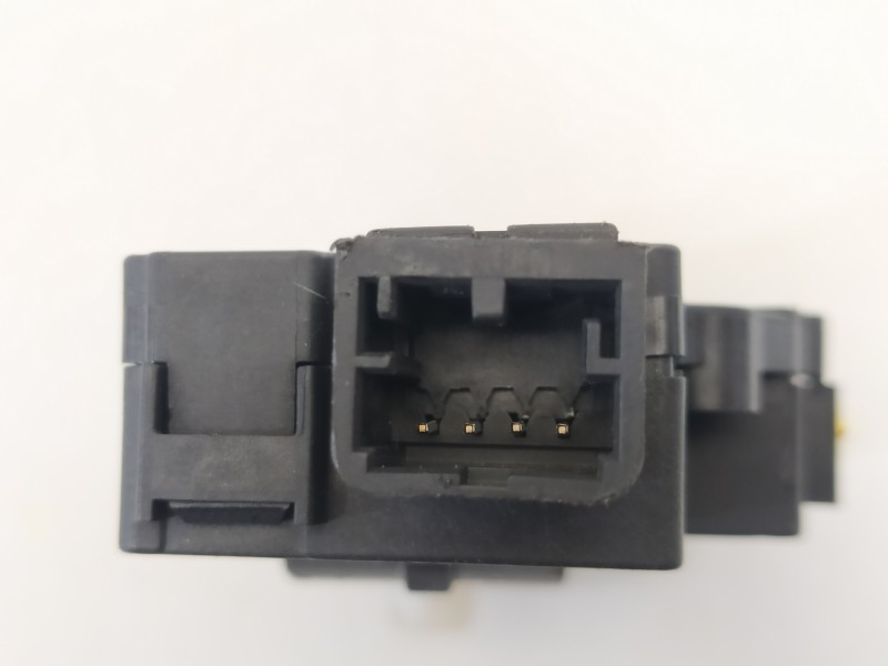 Recambio de motor apertura trampillas climatizador para bmw serie 5 touring (f11) 530d xdrive referencia OEM IAM EFB490 K9749007