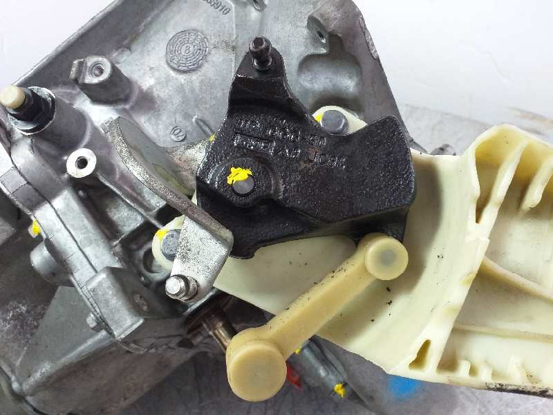 Recambio de caja cambios para peugeot 207 premium referencia OEM IAM 20DP27  